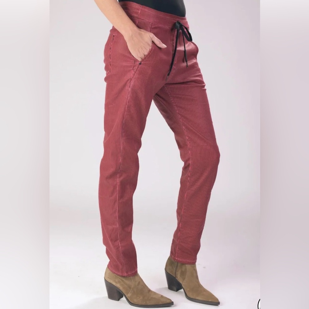 Alembika Pinstripe Iconic Stretch Jeans - Wine